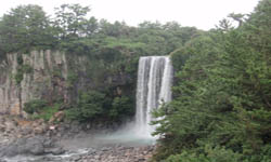 正房の滝